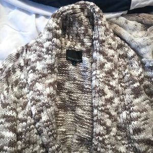 Brown & White knit sweater